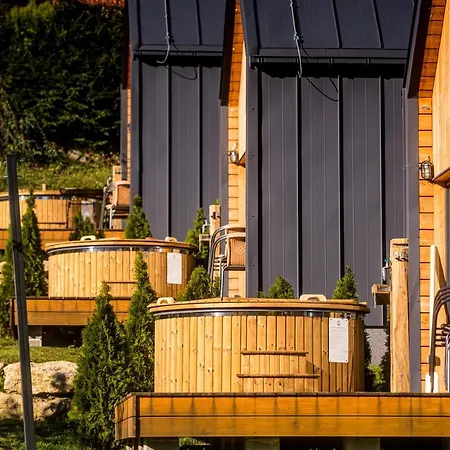 Domandi Mountain Holiday Lodges Przesieka Exterior photo